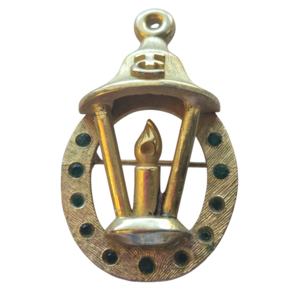 Vintage TC Brooch Gold Tone Green Rhinestones Lamp Post Christmas Pin‎